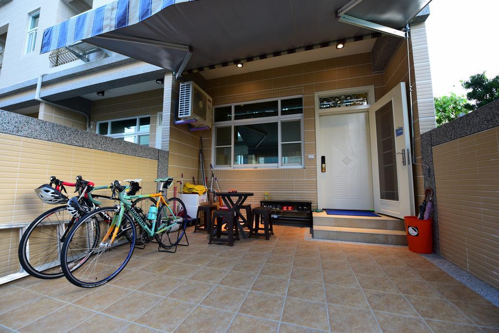 K2 Hostel T'ai-tung Exterior foto