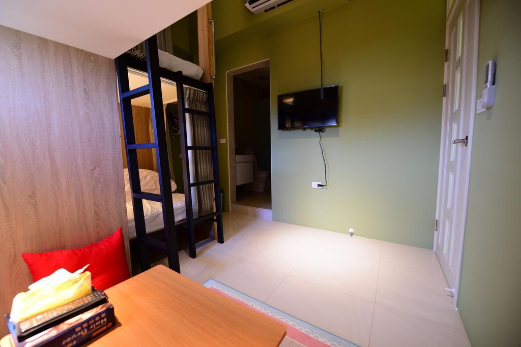 K2 Hostel T'ai-tung Exterior foto
